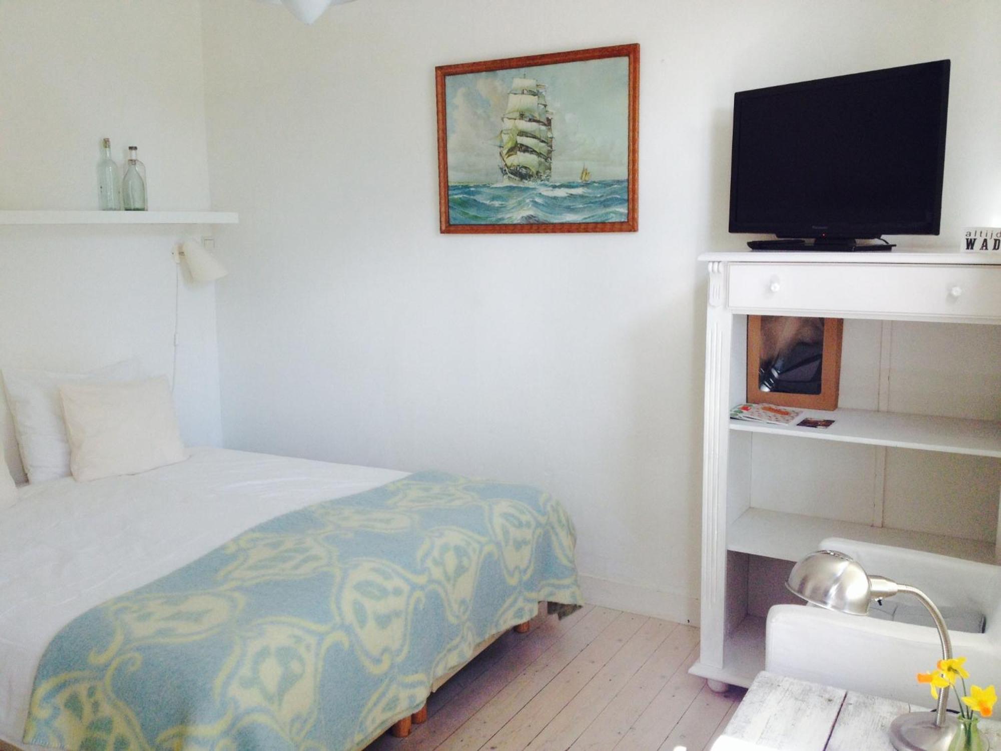Hotel B&B Altijd Wad West-Terschelling Oda fotoğraf